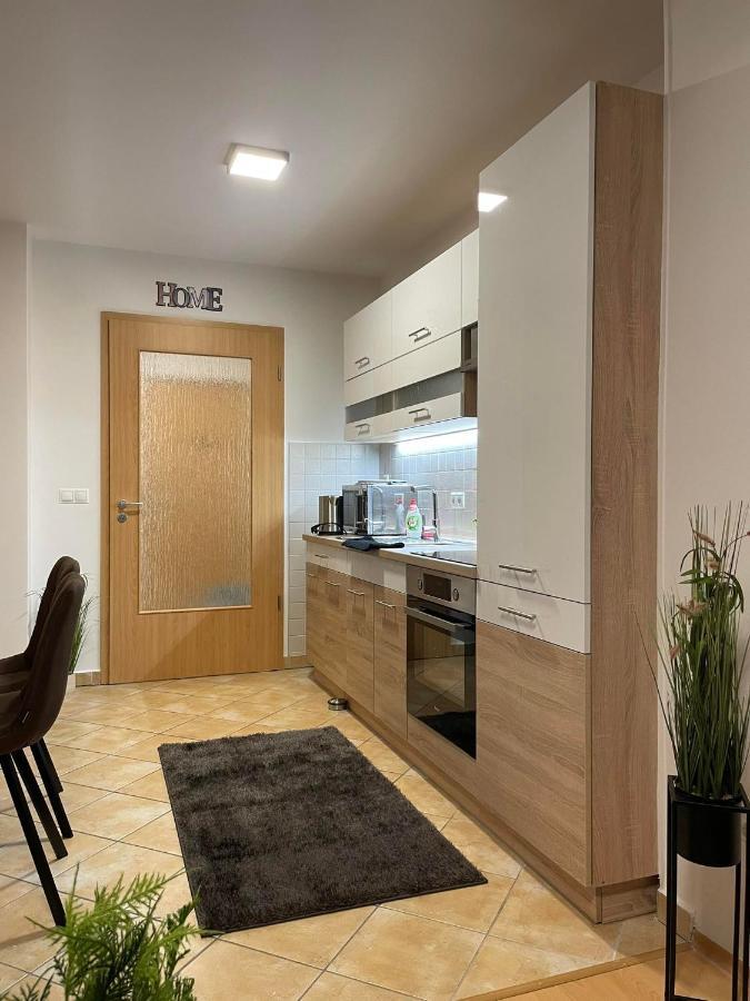 Europa 20 Apartman Bük Buitenkant foto